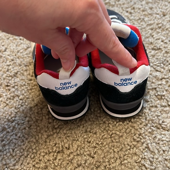 New Balance Boy Shoes - Picture 4 of 4